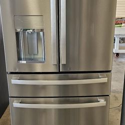 2025 GE Profile 27.9 cu. ft. Smart 4-Door French Door Refrigerator with Door-in-Door in Fingerprint Resistant Stainless Steel