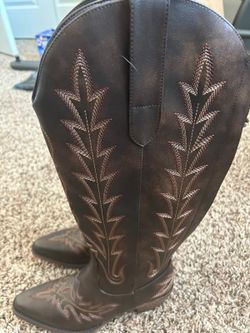 New boots size 7