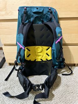 Gossamer Gear Mariposa 60L Hiking Pack