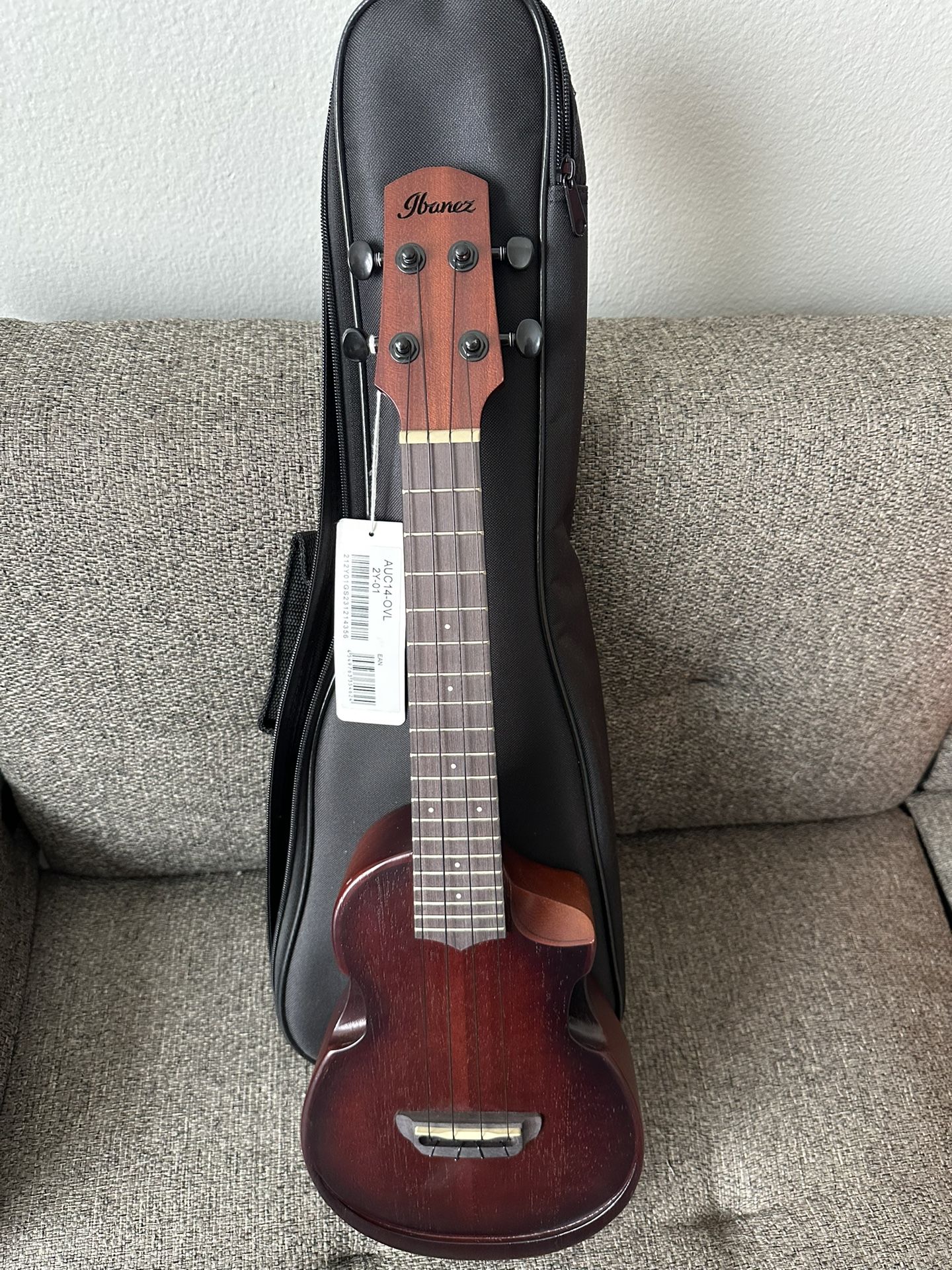 Ibanez AUC14 Concert Ukulele Violín Sunburst