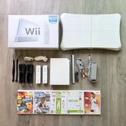 Nintendo Wii Fitness Bundle