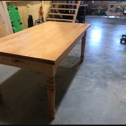 Maple Dining Table