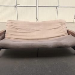 Futton Bed