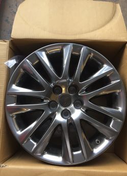 Lexus LS 460 rim (1)
