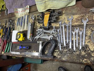 Stanley Toolbox With Tools 