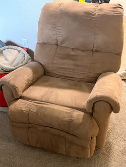 Tan Microfiber Recliner. NEED TO GO FAST!
