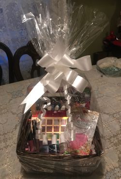 Mother’s Day gift basket