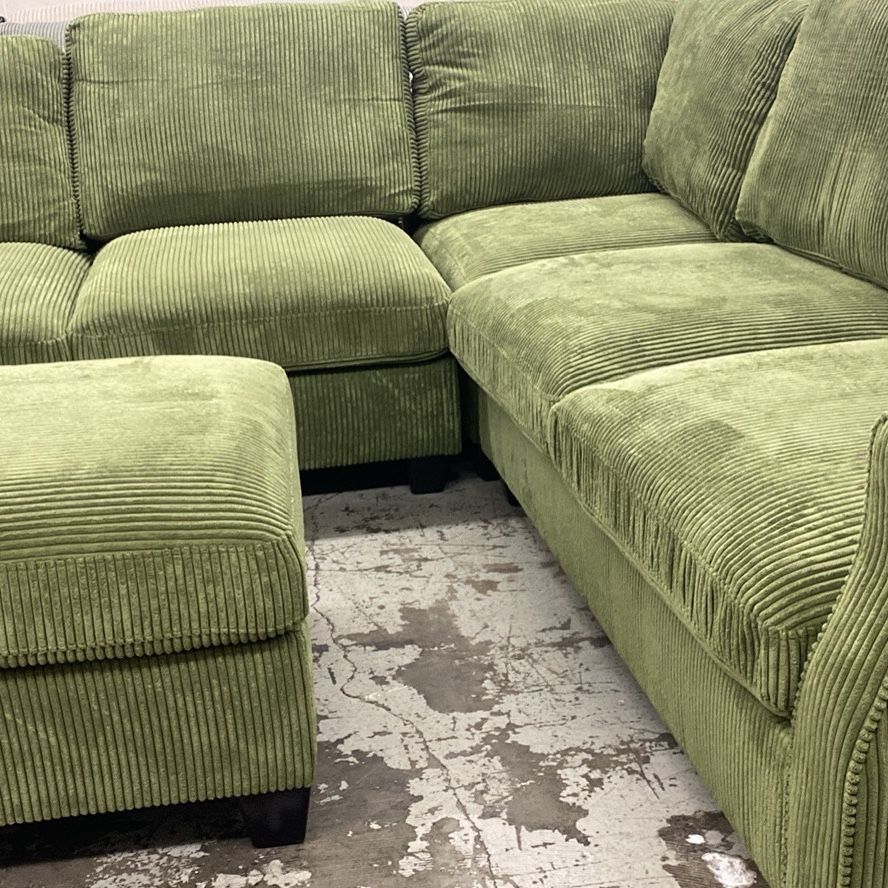 New 99x99 Sage Sectional Couch / Free Delivery 