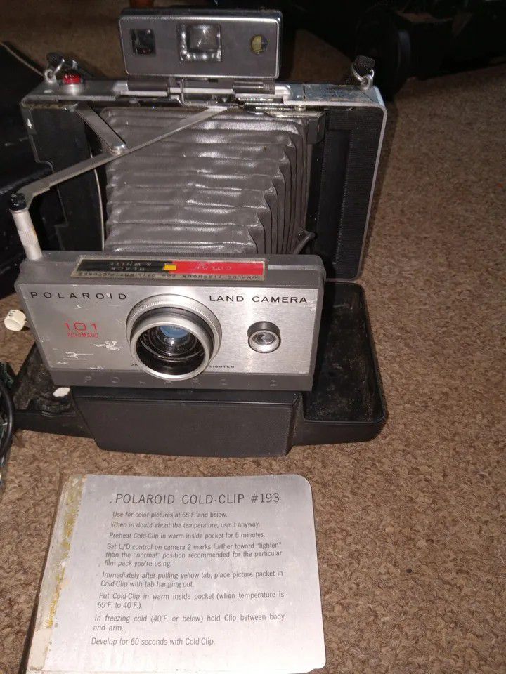 Vintage Polaroid Land Camera 101 And Accessories 