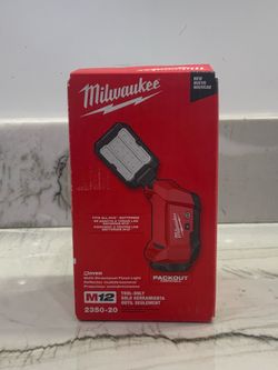 Milwaukee 2350-20 M12 12V ROVER Multi-Directional Flood Light PACKOUT -Bare Tool