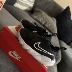 Black And White Nike Toddler Shoes 