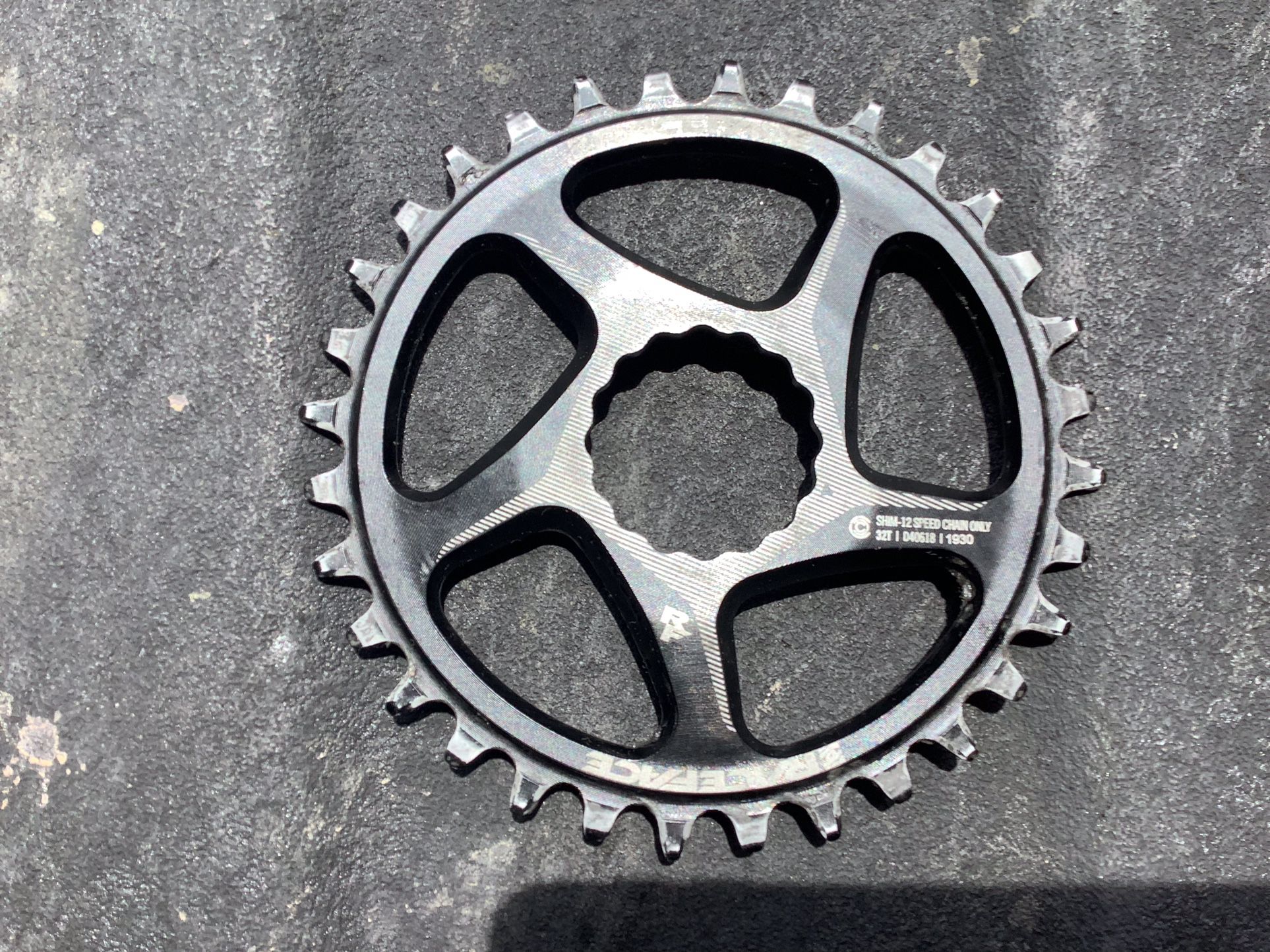 Raceface 32 tooth Cinch chainring