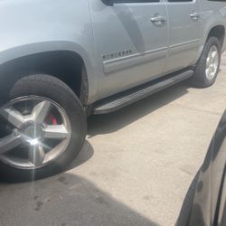 2011 Chevrolet Suburban