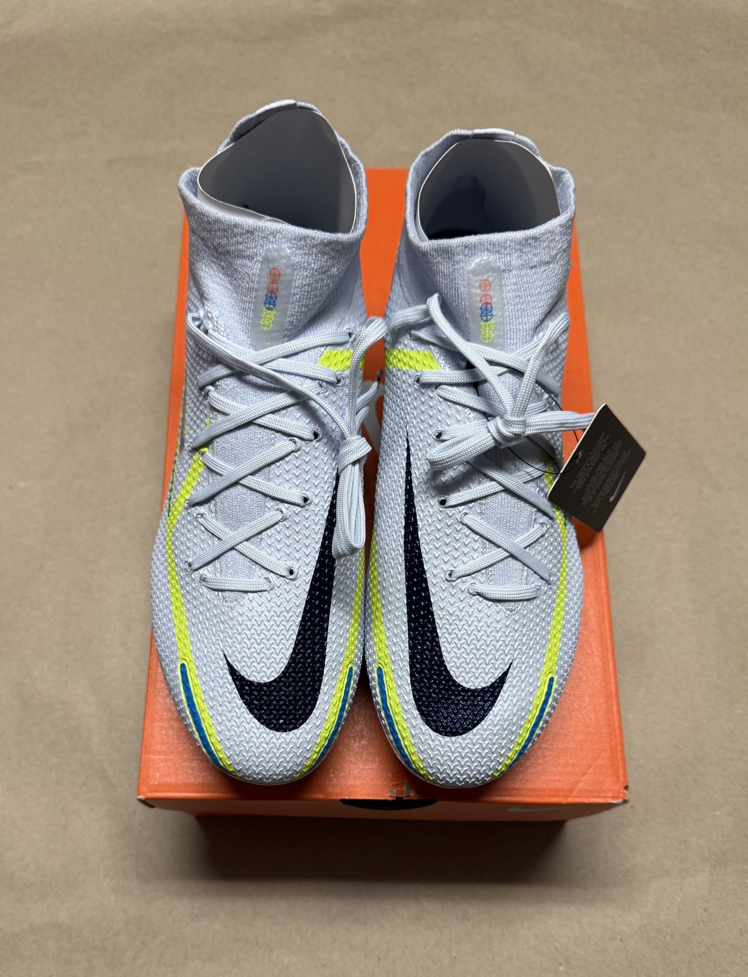 Nike Phantom GT2 Elite DF SG-PRO AC Cleats Nike Phantom GT2 Elite SG Pro AC  main image 4