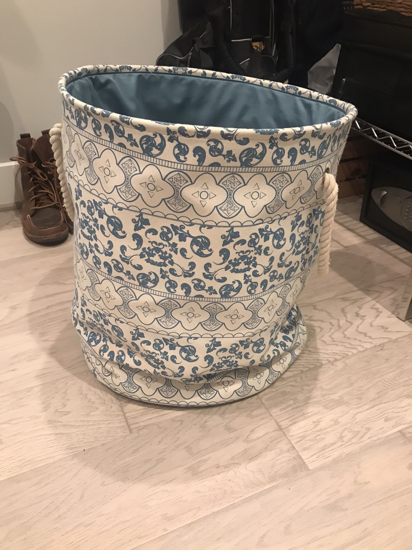 Laundry Hamper Basket