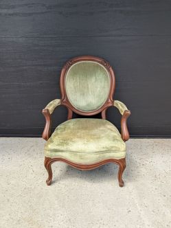 Vintage Victorian Green Velvet Parlor Chair