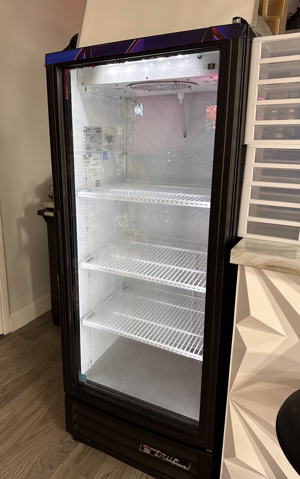 True Cooler Single Door Cooler
