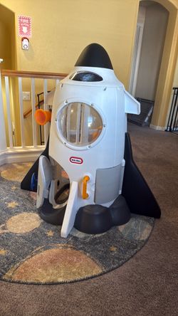 Little Tikes Rocketship
