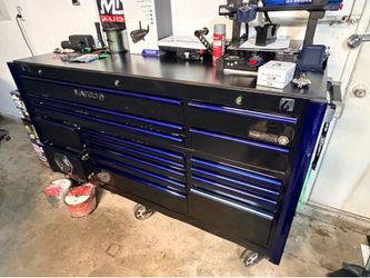 Matco 6s tripple bay tool box