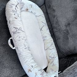 Baby Lounger 