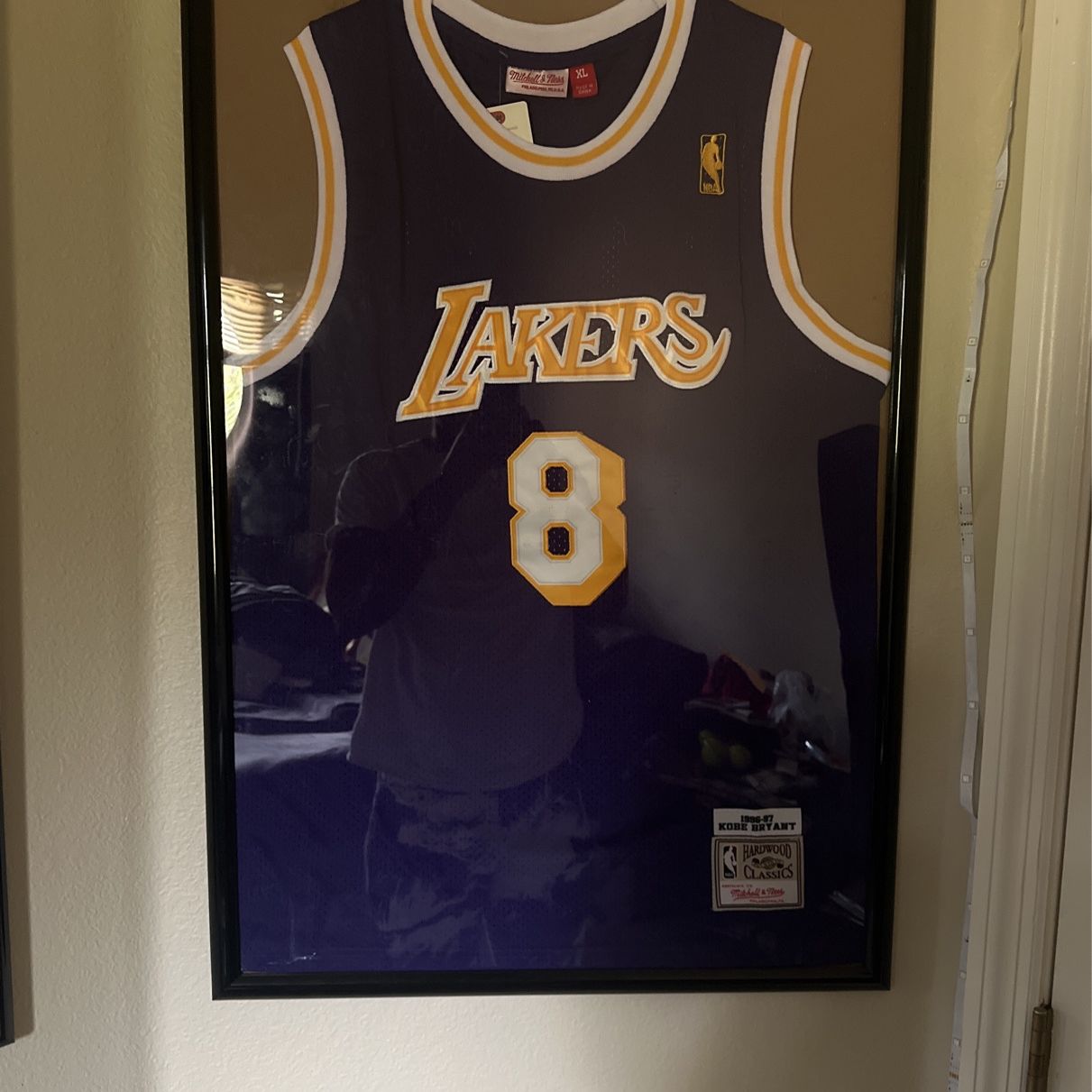 KOBE BRYANT LAKERS AWAY JERSEY SIZE L THROWBACK for Sale in Celebration, FL  - OfferUp