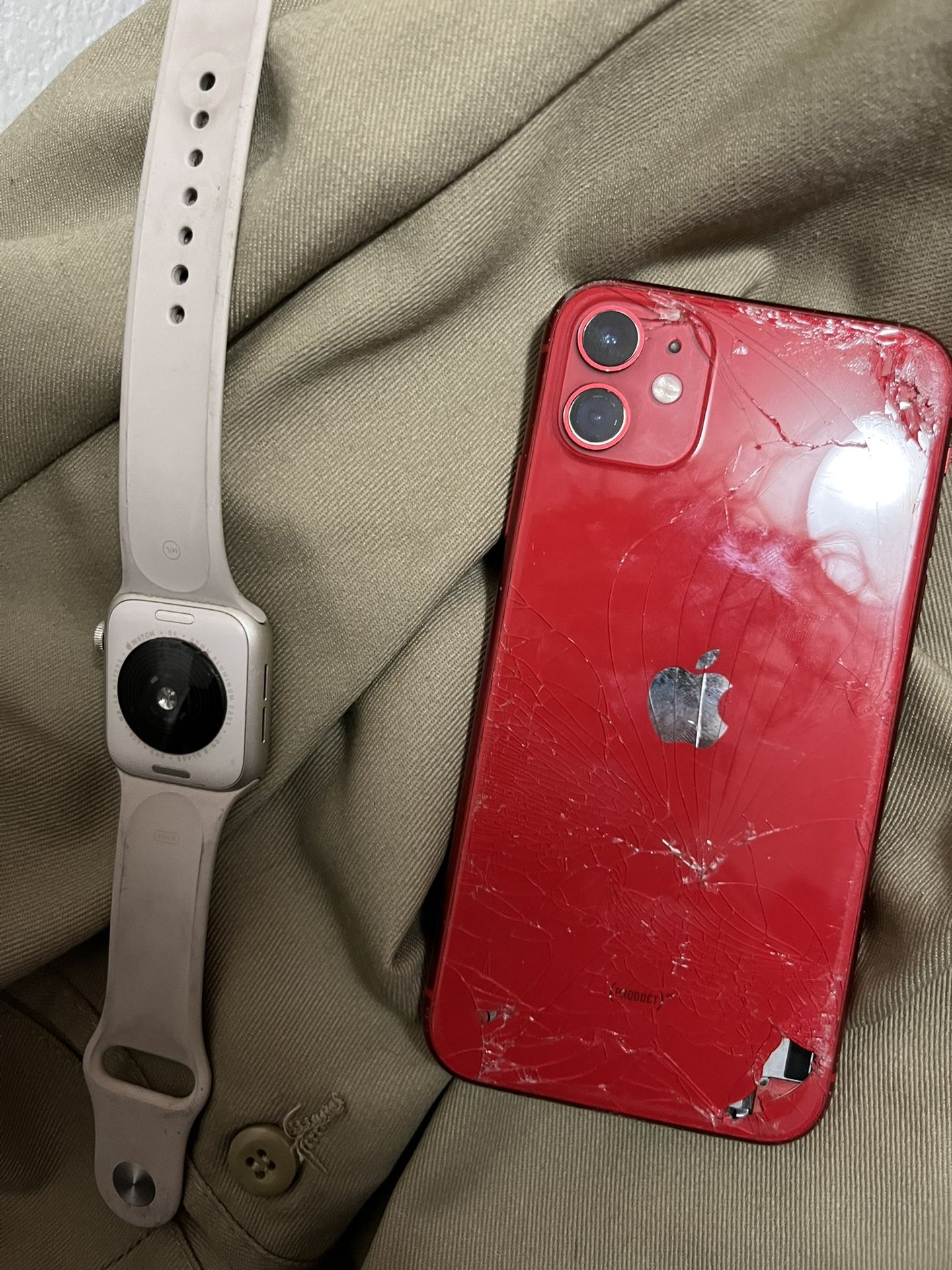 iPhone 11 & Apple Watch