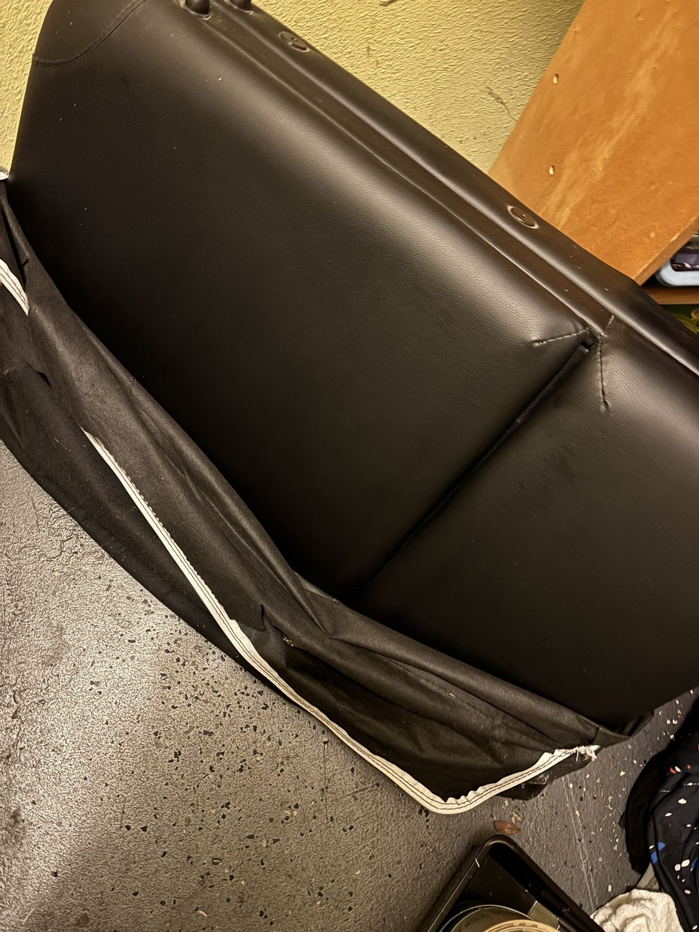 Brand New Massage Table Never Used‼️