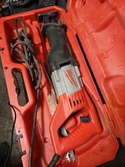 Milwaukee 12 Amp Sawzall Reciprocating Saw