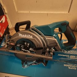 Makita 40v Saw Tool Only No Battery No Charger