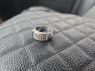 Michael Jordan given 10k gold ring 10 grams