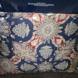 Ralph Lauren Full/Queen Comforter