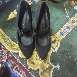 Sole Society MaryJane heels black suede