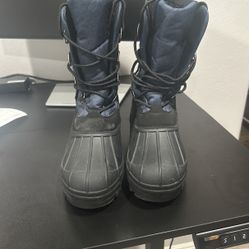 Snow Boots 