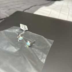 MOTHER OF PEARL SILVER EARRINGS WITH DIAMOND