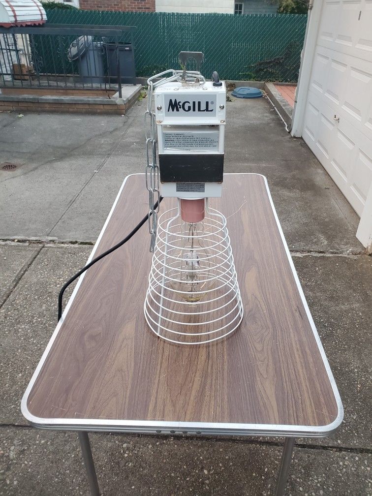 2 Construction Lights