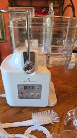 Kitchen Essentials Pasta Machine – Like New