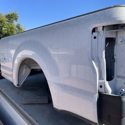 2020 Ford F-250 Pick-up Box Bed 
