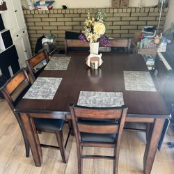 Dining Table With Leaf 