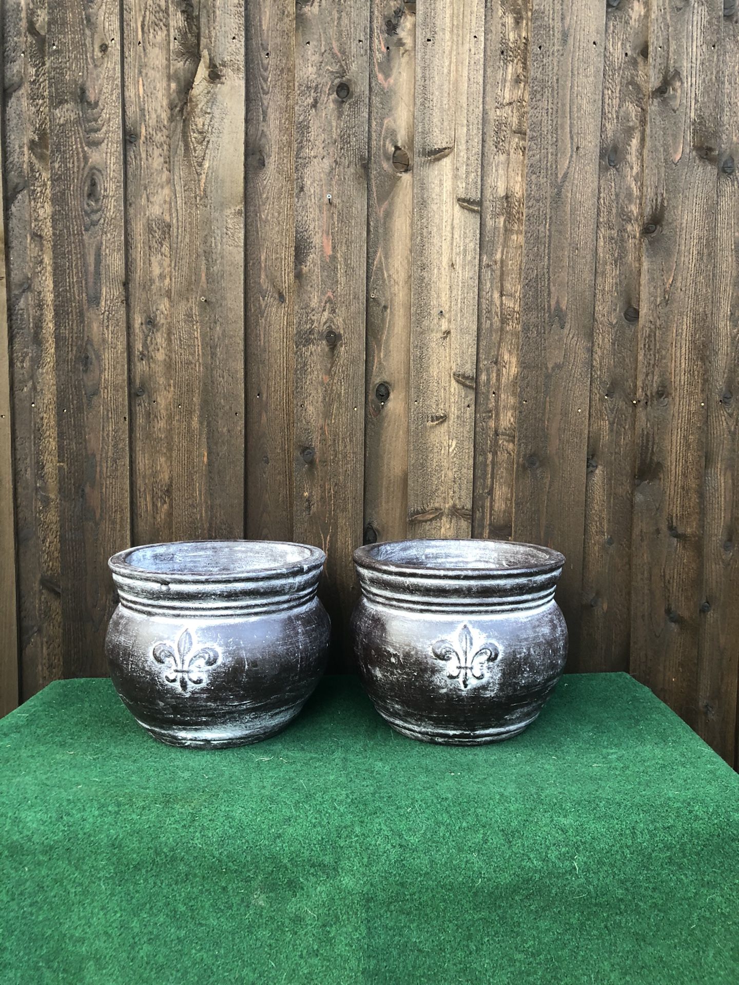 Brown Clay pots