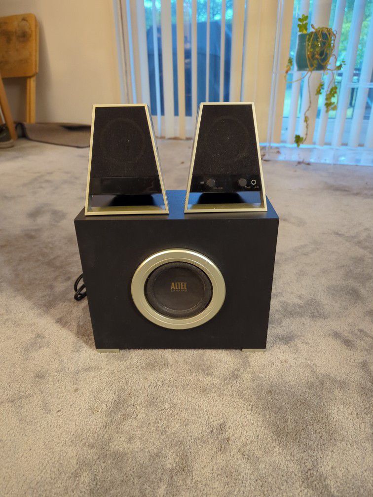 Altec Lansing 3-Piece Speaker System
