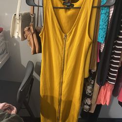 Women Dress Size Small Fits A Medium Too