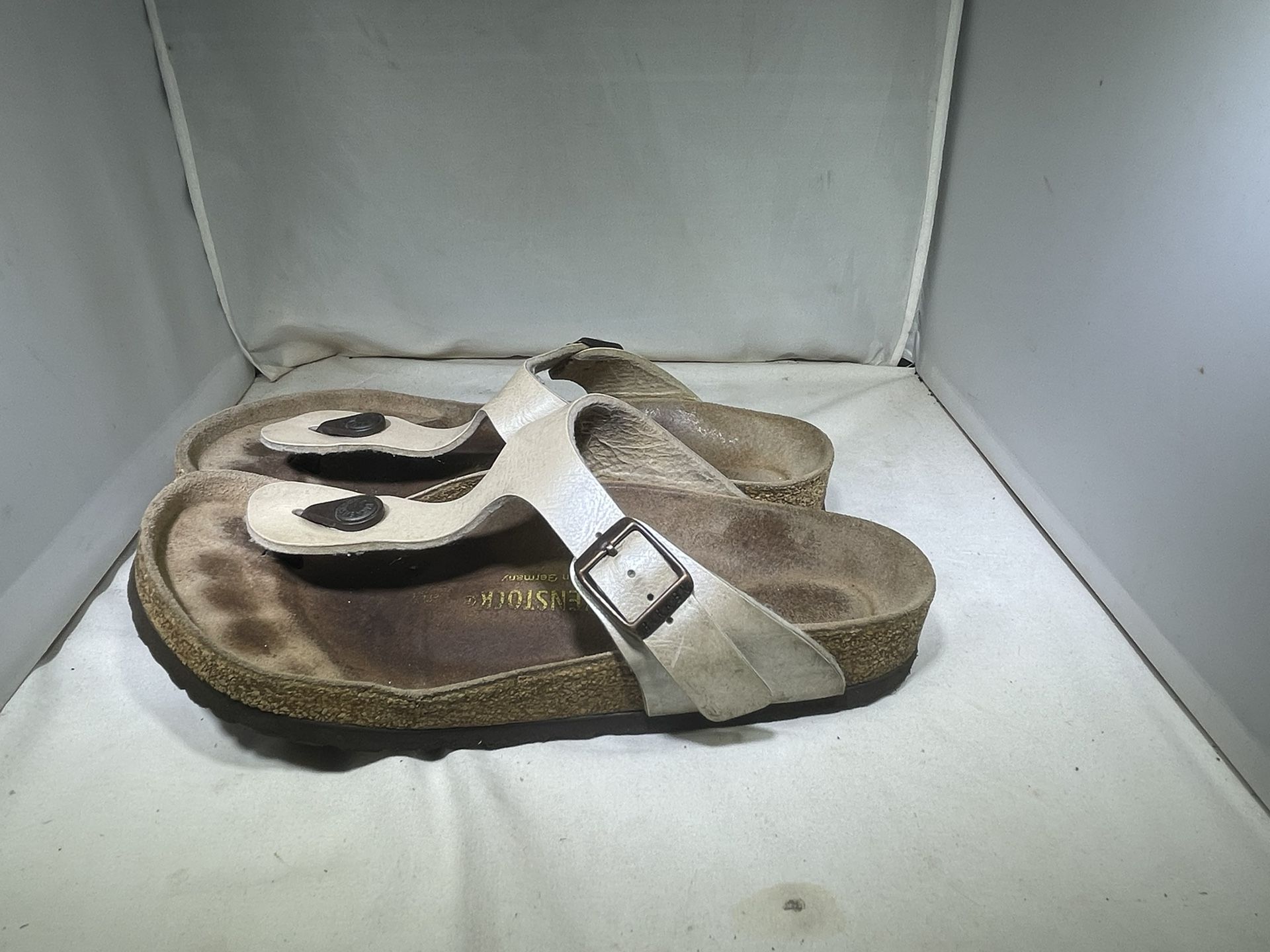 Birkenstock Gizeh Womens 38 US 7 Pearl White Birko Flor T Strap Thong Sandals