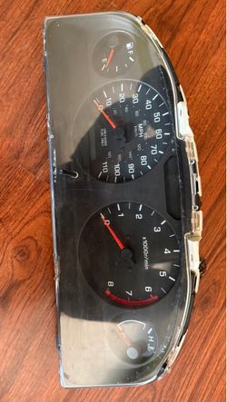 cluster 2000 Nissan frontier D 21 cluster