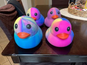 Squeezy ducks