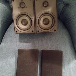 Speakers 
