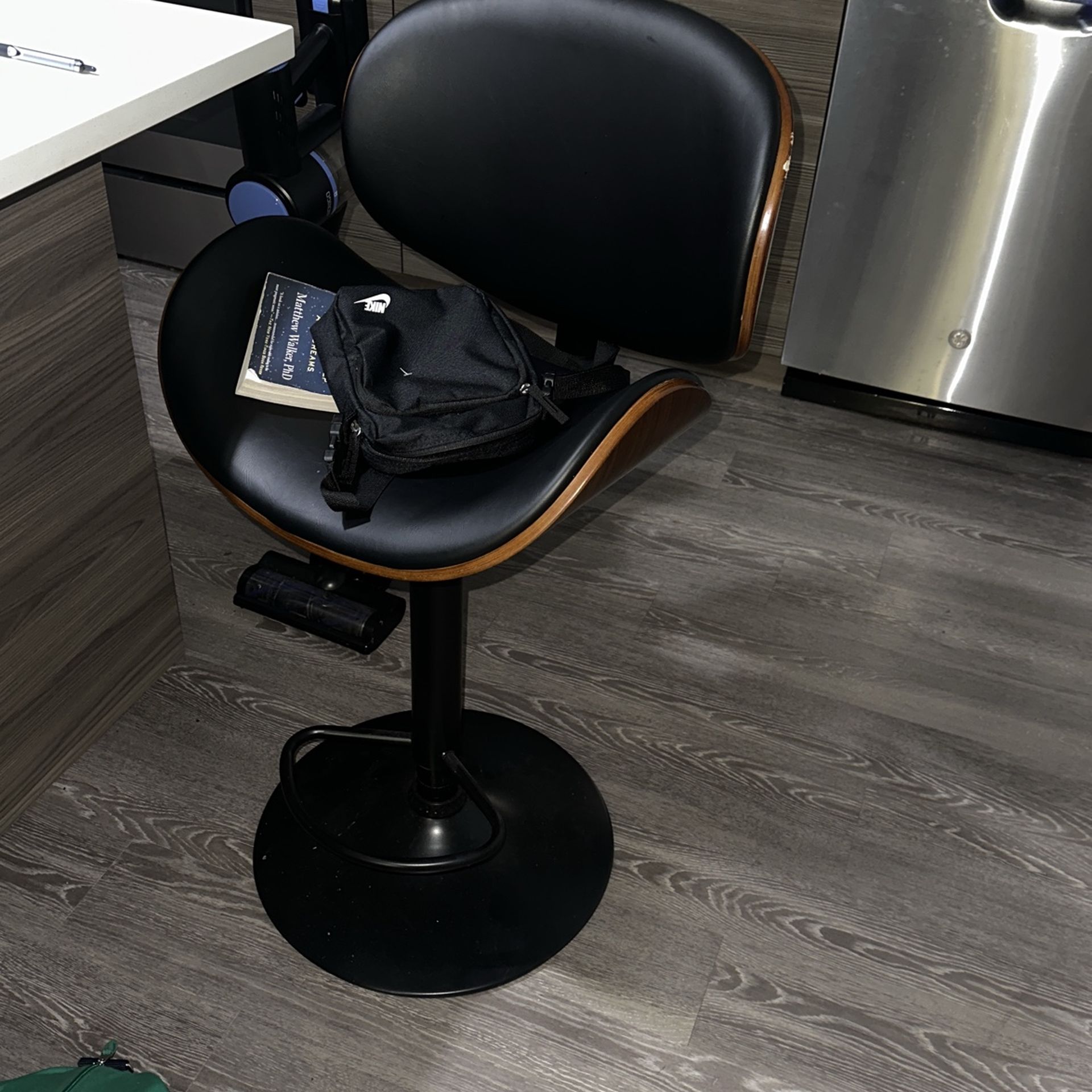 Island/Bar Chairs (2 Set)
