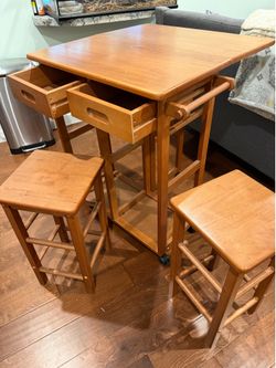 Kitchen table