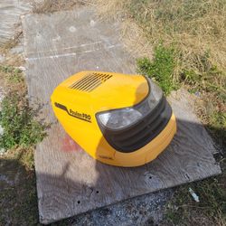 ((Hood Poulan/craftsman)) Mower