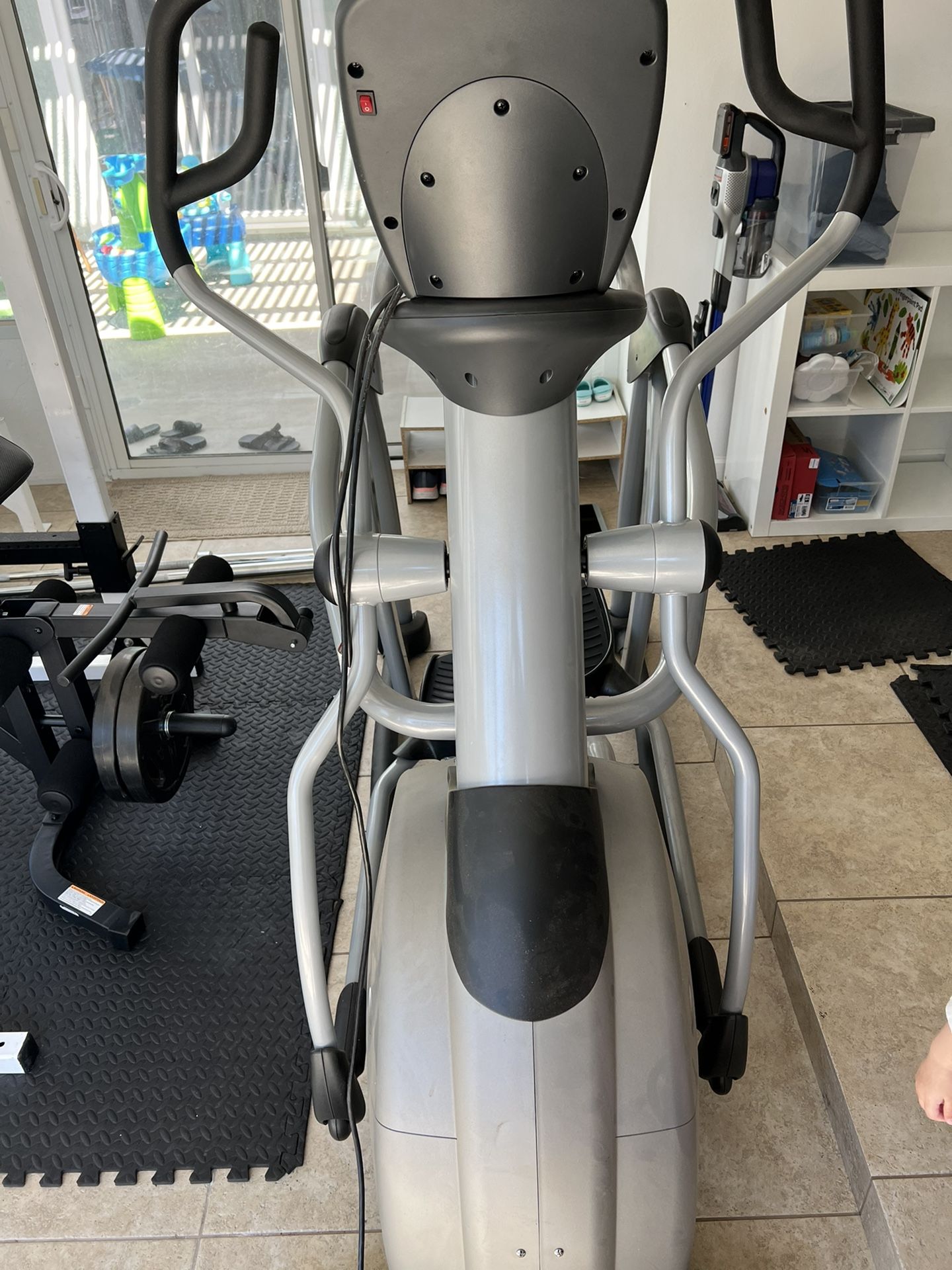 Vision 7200 HRT Elliptical