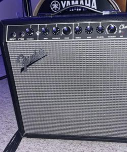 Fender Champion 40 - Multi effect Guitar Amp